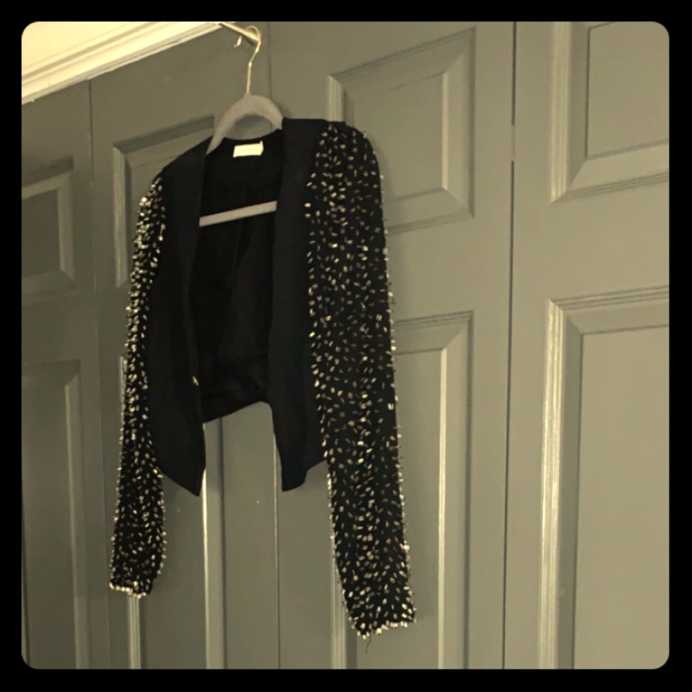 Women’s Beaded Sleeve Blazer